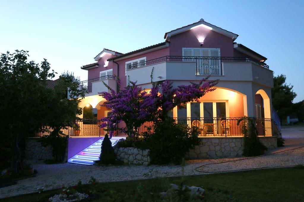 Apartments La Mirage Pirovac Eksteriør bilde